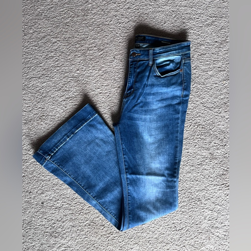 Judy Blue Flare Leg Jeans